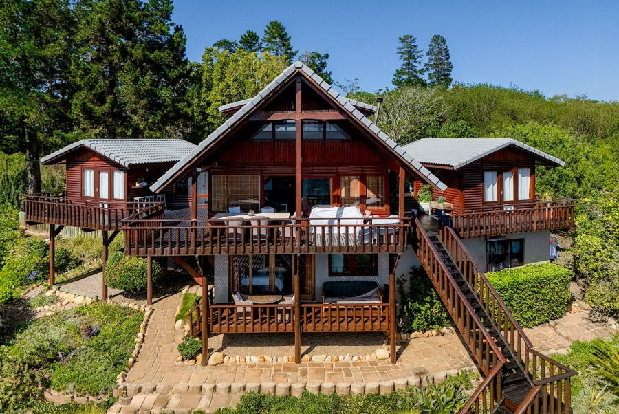 4 Bedroom Property for Sale in Phantom River View Western Cape